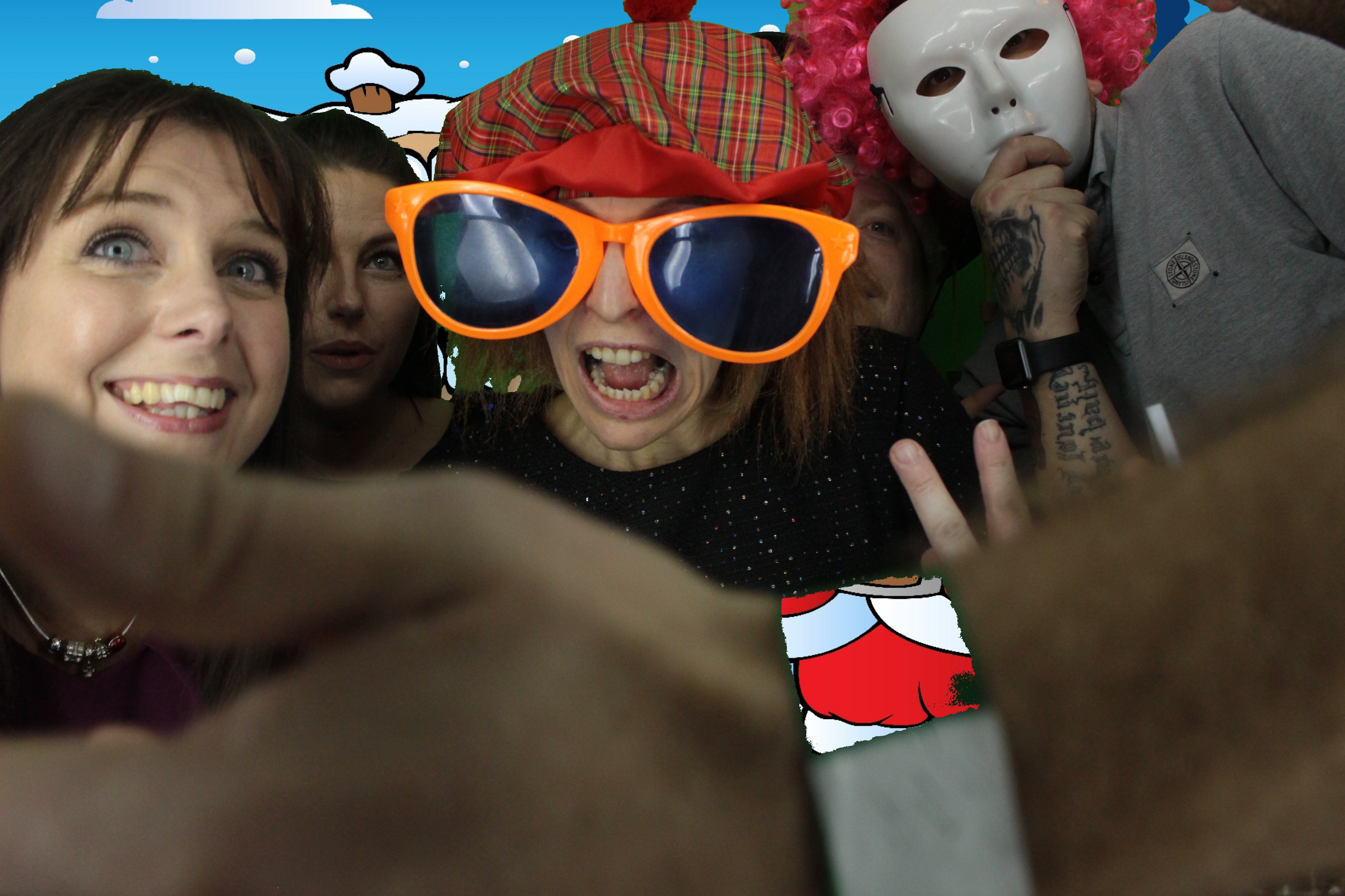 One Line Christmas Party | View more photos from the event at gallery.myphotoboothexperience.co.uk/u/MyPhotoBoothExperienceLtd/One-Line-Christmas-Party